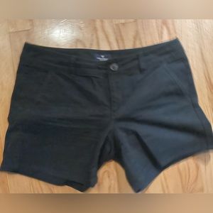 American Eagle Women's Size 8 Black Shorts Stretch Midi Chino